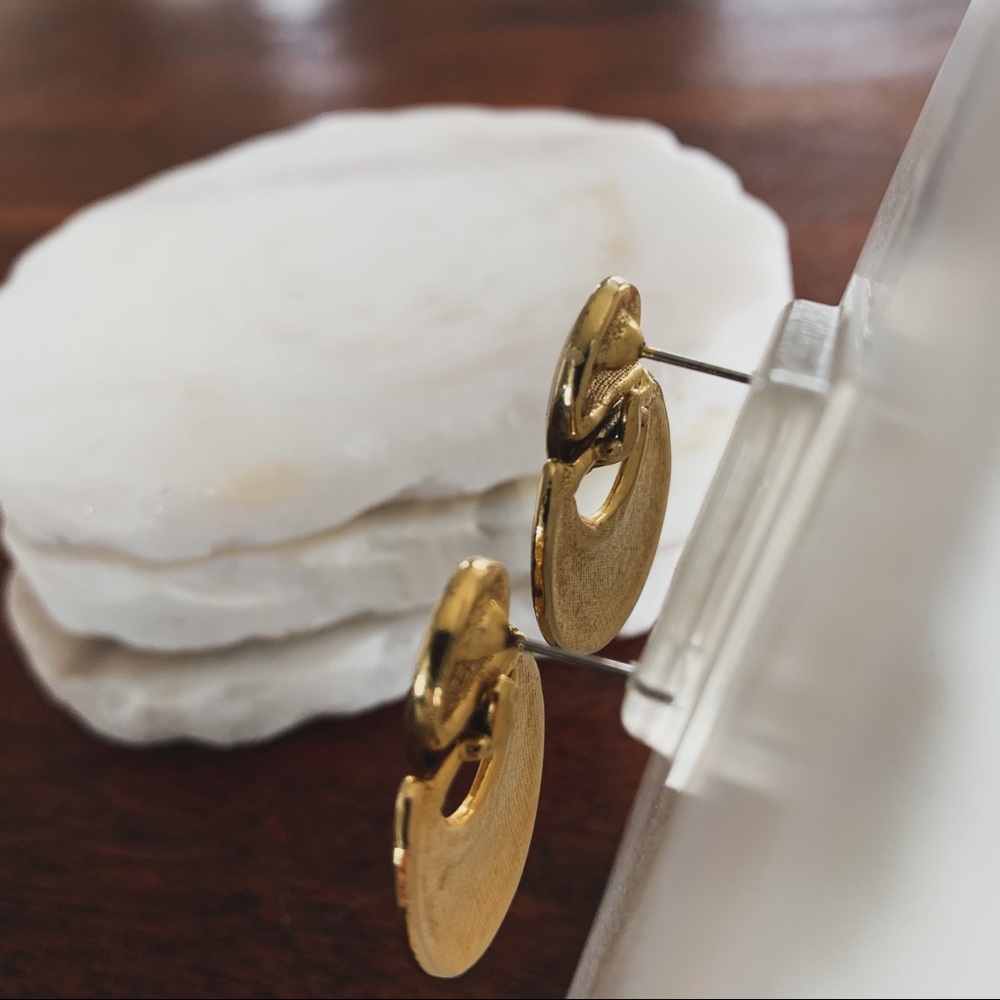 Vintage Earrings - Picture 4 of 5
